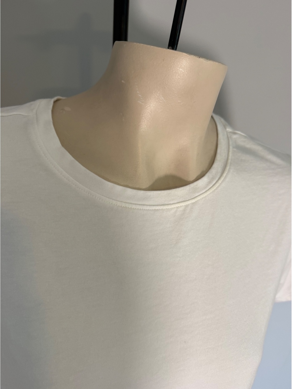 Two‎ Pack of White Tees - Nordstrom Size Large - Picture 4 of 11